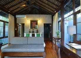 The Quarter Pai 5