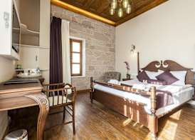 Orchis Hotel 3