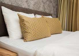 Honey Hotel 3