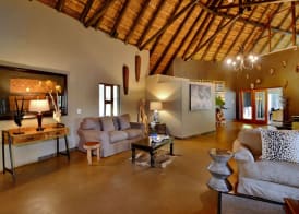 Black Rhino Game Lodge 4