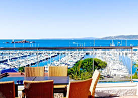 Hotel Brise de Mer - Piscine intérieure & extérieure 5
