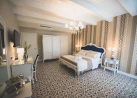 Sui Generis Tropea Luxury Rooms 4