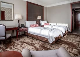 The Cascades Hotel at Sun City Resort 3