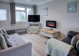 Swanbrook - 2 Bedroom Chalet- Freshwater East 2