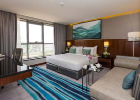 Flora Al Barsha Hotel At The Mall 5