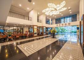 Senna Hue Hotel 4