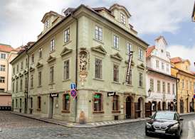 Charles Bridge Heritage Suites by SALVATOR HOTELS 3