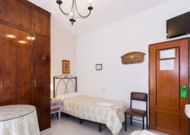 Pension Mesones 5