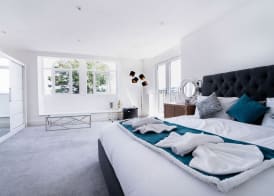 The Woodman Hotel 4