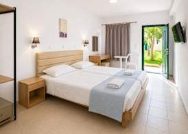 Agnes Beach Hotel Apartments 4