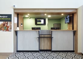 B&B HOTEL Paris Nord Gonesse Parc des Expos 5