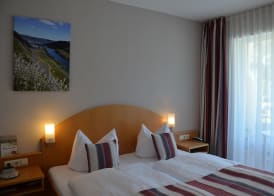 Flair Hotel am Rosenhügel - Garni 4