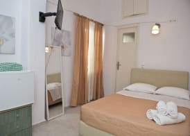 Karboni Hotel 5