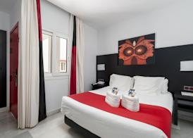 Hotel del Pintor by Hoteles con Cultura 4