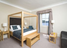 The Great Western Hotel 4