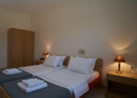 Veronica Hotel 2