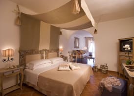 COLONNA GRAND HOTEL CAPO TESTA, a Colonna Luxury Beach Hotel, Santa Teresa Sardegna 5