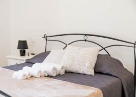 Pietra Rosa Apulian Home 2