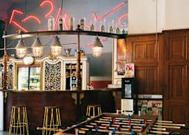 Three Little Pigs Hostel - Your Berlin Castle 5