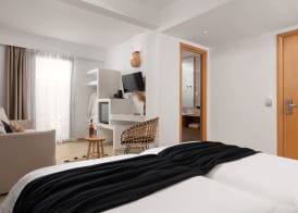 Diana Art Boutique Hotel 4