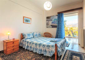 Bright comfy flat near the beach & the city center 4