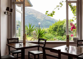 The Lodge on the Loch by OYO 2