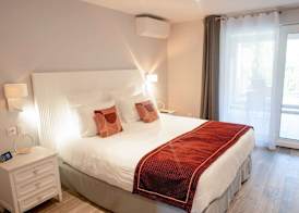 Domaine Ribiera, Hotel 5 Etoiles, SPA & Golf - Forcalquier 4