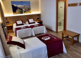 Hotel Petit Lacreu 5