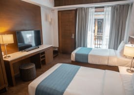 Mandarin White Sand Boracay 5