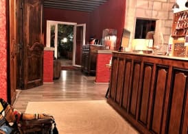 Hotel Saint Louis - Au Coeur des Remparts 2