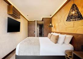 Golden Valley Hotel 3