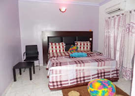De Fellas Palace Hotel & Suites 3