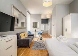 Destiny Scotland - St Andrew Square Apartments 4