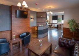 Eagle Hotel Luton Airport 5