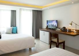 Zenmaya Oceanfront Phuket, Trademark Collection by Wyndham 5