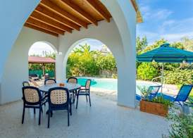 Sun Beach Villa Tria Large Private Pool Walk to Beach A C Wifi Car Not Required - 2282 3