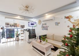 Saigon Authentic Hostel & Tours 2