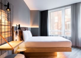 Moxy The Hague 3