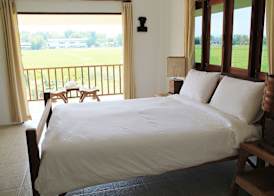 Country Retreat 5