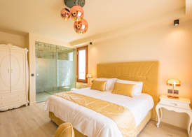 Santa Lucia Boutique Hotel 5