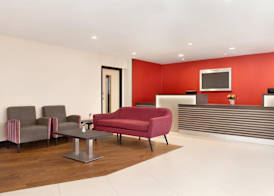 Ramada by Wyndham Bristol West 3