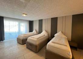 Hotel am Asenberg - Bad Salzuflen - nahe Messe, schnelles WLAN, freie Parkplätze, Frühstück verfügbar 5
