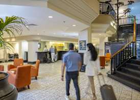 Hotel Grand Chancellor Adelaide 4