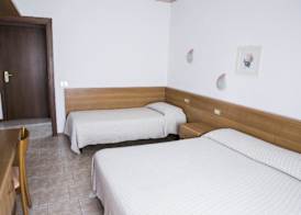 Hotel Eden 5