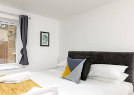Hertford Serviced Apartments 4