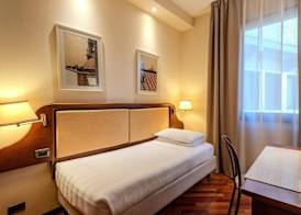 B&B Hotel Firenze Pitti Palace al Ponte Vecchio 3