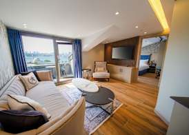 The Palm Bosphorus Hotel 4