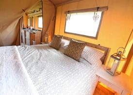 Carr's Hill Luxury Safari Tents 3