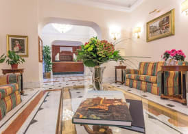 Raeli Hotel Lux 5