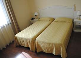 International Hotel 4